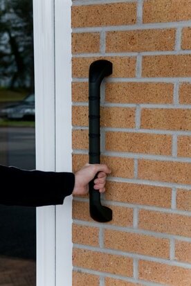 Wandbeugel Prima in de kleur zwart voor buiten